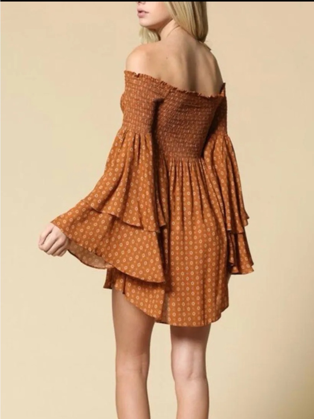 NWT Off-Shoulder Rust Floral Tiered Sleeve Dress
